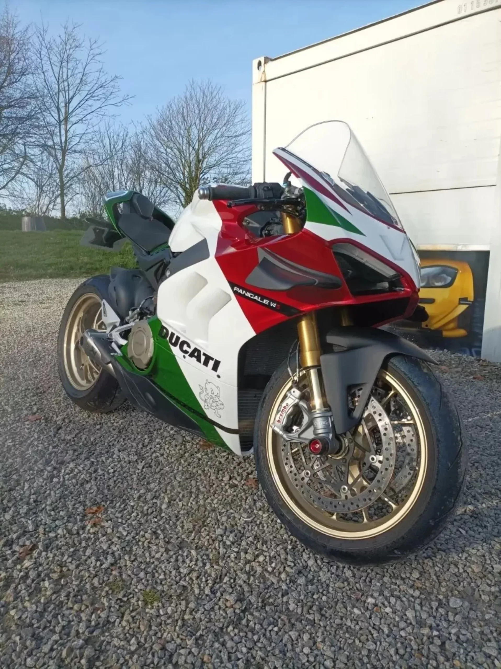 Ducati trois couleurs