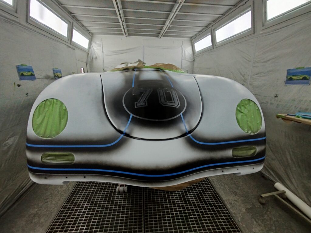 Pgo speedster face avant dessin aerographe lignes